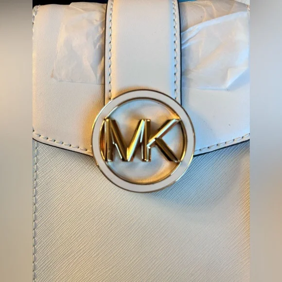 Michael Kors Carmen Crossbody Bag NWT - Picture 8 of 15